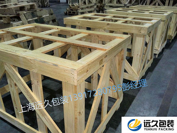 上海包裝木箱定制用防腐木更環(huán)保、更耐用